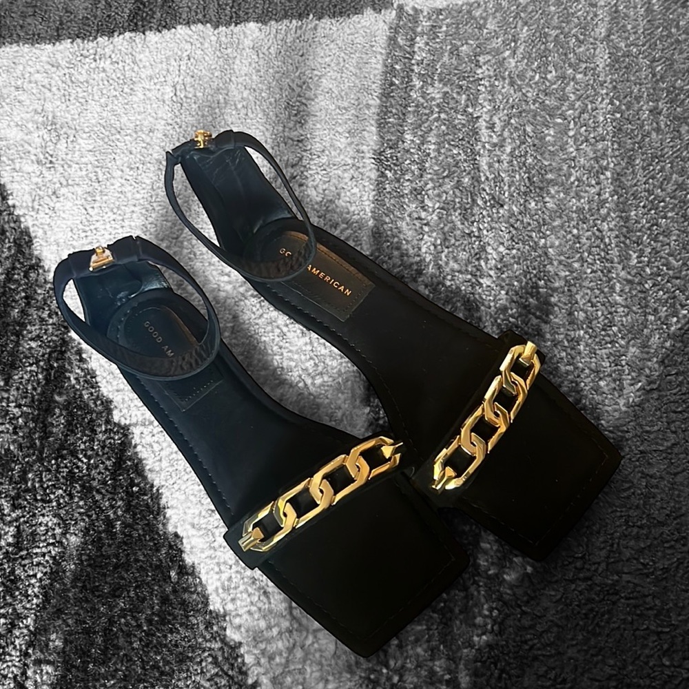 Good American black suede, gold chain, ankle strap sandal, size 13